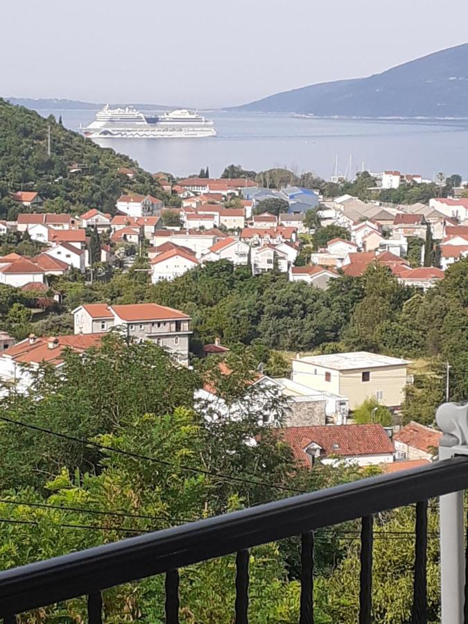 Guest House Cvoro Herceg Novi Exterior foto